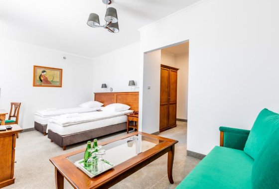 hotel **** - Hotel Pod Złotą Różą - Pokoje - zdjęcie 2