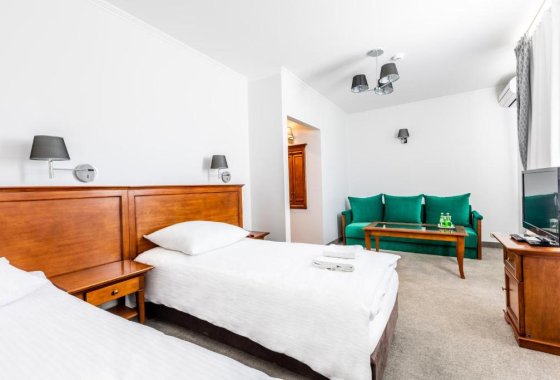 hotel **** - Hotel Pod Złotą Różą - Pokoje - zdjęcie 1