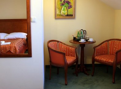 Hotel Pod Złotą Różą - pokój - SaleBiznesowepl