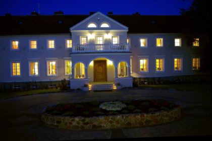 hotel *** - Dwór Kaliszki - zdjęcie 1