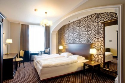 hotel *** - Hotel Wileński Restauracja Wileńska - zdjęcie 3