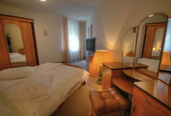 hotel *** - Hotel Mazuria - Pokoje - zdjęcie 1