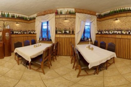 hotel *** - Dwór Chotynia - zdjęcie 3