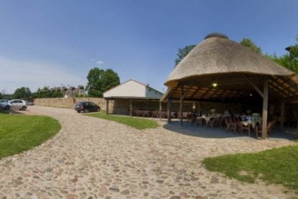 hotel *** - Dwór Chotynia - zdjęcie 2