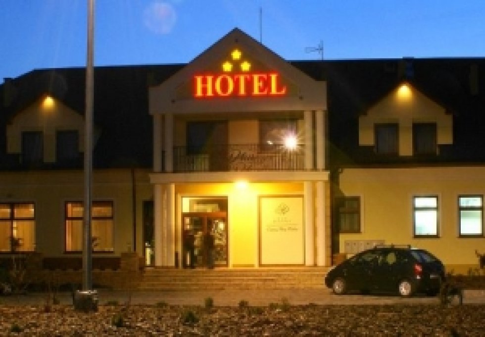 hotel *** - Hotel Cztery Pory Roku Rzeszów