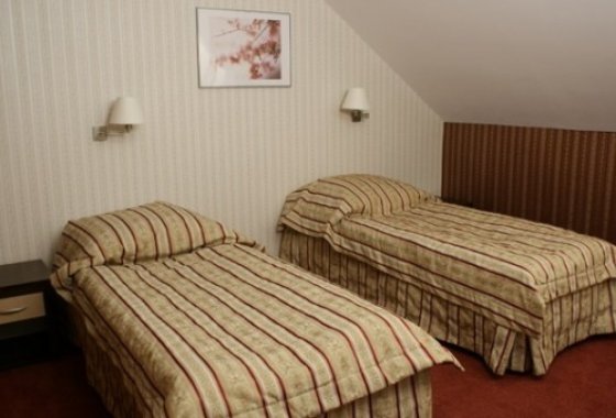 hotel *** - Hotel Cztery Pory Roku Rzeszów - Pokoje - zdjęcie 1