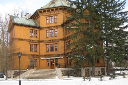 pałac - Pałac Myśliwski Książąt Radziwiłłów w Antoninie - zdjęcie 7