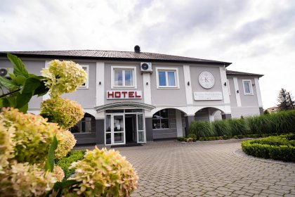 hotel *** - Hotel Kuźnia Napoleońska - zdjęcie 4