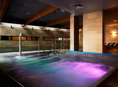 Marine Hotel & Ultra Marine- basen- Sale Biznesowe