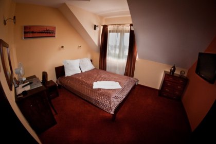 hotel *** - Zajazd Dwa Bratanki - zdjęcie 2