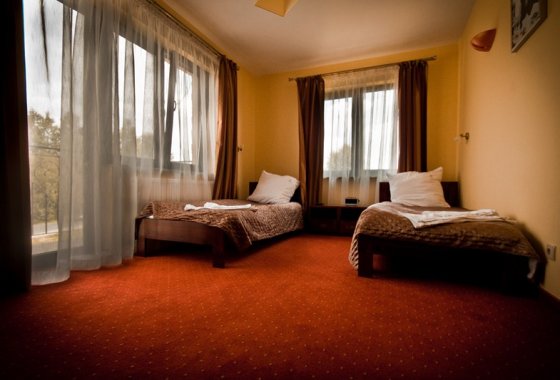 hotel *** - Zajazd Dwa Bratanki - Pokoje - zdjęcie 1