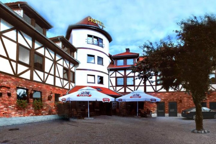 Amadeus Hotel