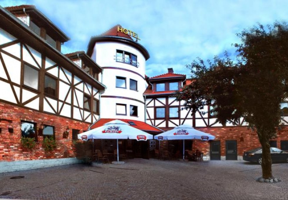 hotel *** - Amadeus Hotel
