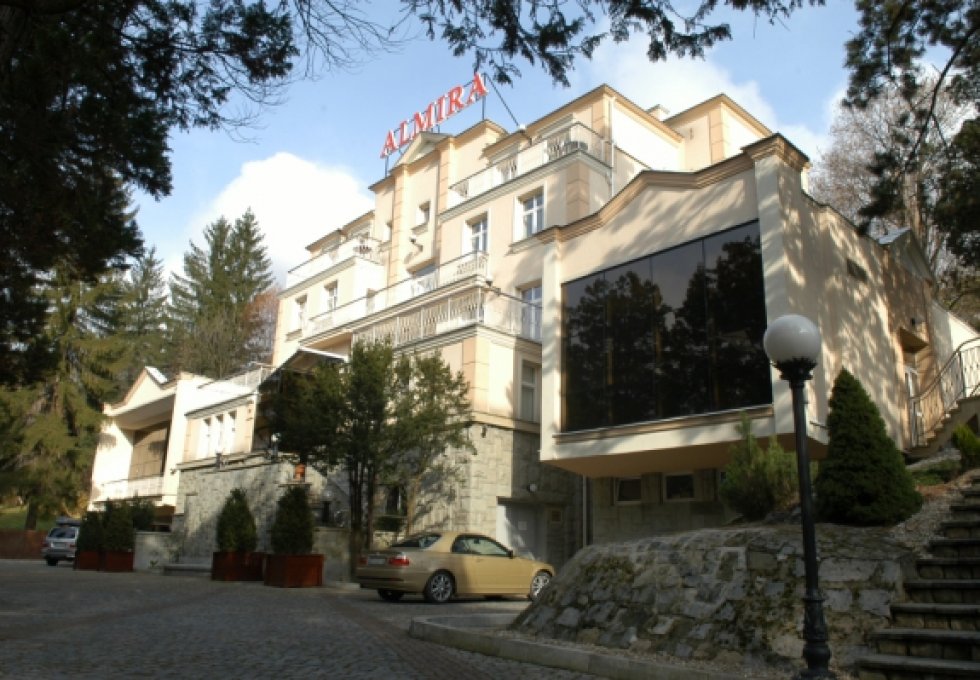 hotel *** - Villa Almira & SPA
