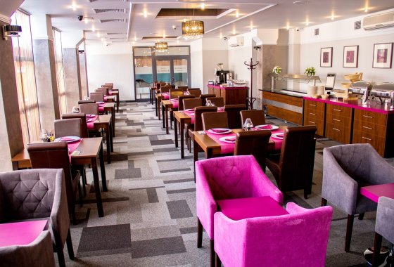 hotel *** - Hotel Galicya - Usługi - zdjęcie 2