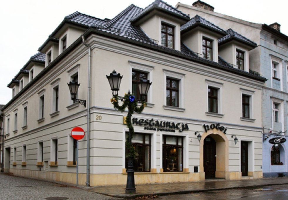 hotel *** - Hotel Zamkowy