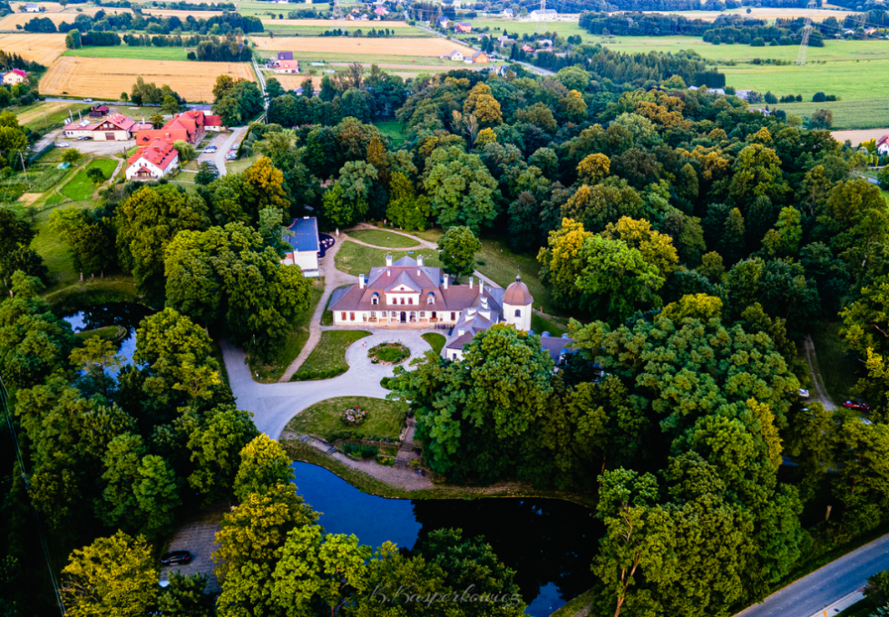 hotel **** - Dwór Kombornia Hotel & SPA****