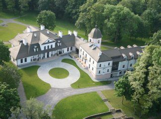 Dwór Kombornia Hotel & SPA****