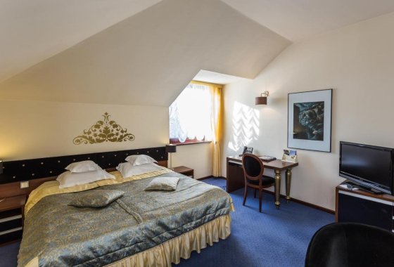 hotel **** - Dwór Kombornia Hotel & SPA**** - Pokoje - zdjęcie 6