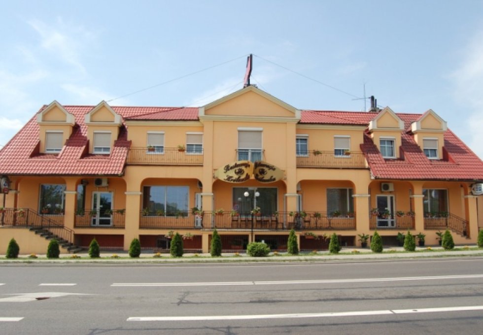 hotel *** - Hotel Chrobry
