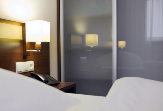 hotel *** - Amber Hotel - Pokoje - zdjęcie 4