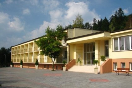 obiekt konferencyjny - Zajazd i Ośrodek Konferencyjno - Wczasowy  Madohora - zdjęcie 1