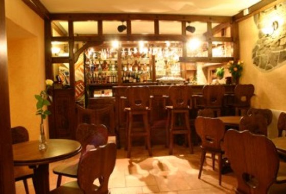 hotel *** - Hotel Hubertus - Usługi - zdjęcie 1
