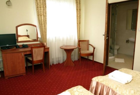 hotel *** - Hotel Groman - Pokoje - zdjęcie 1
