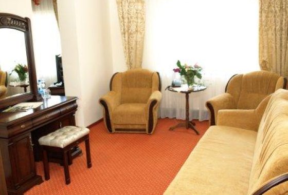 hotel *** - Hotel Groman - Pokoje - zdjęcie 4
