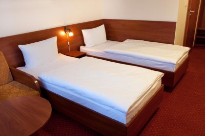 hotel - Hotel Podróżnik - zdjęcie 7