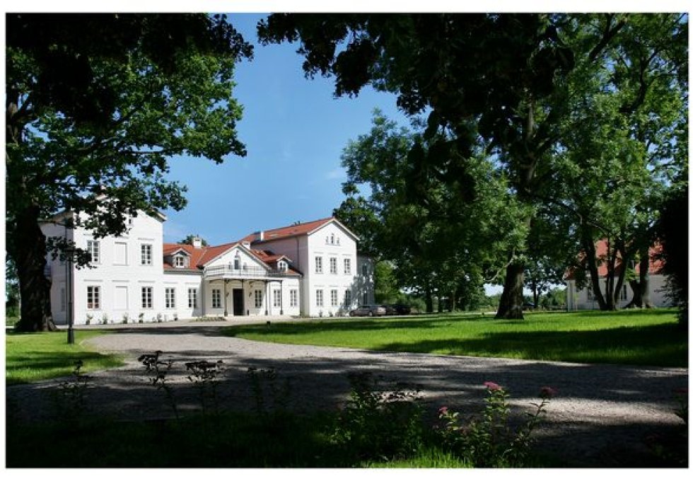 pałac - Centrum Konferencyjno – Wypoczynkowe Pałac Łochów