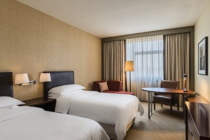 hotel ***** - Sheraton Poznan Hotel - zdjęcie 11