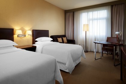 hotel ***** - Sheraton Poznan Hotel - zdjęcie 12