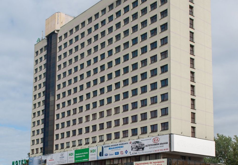 hotel - Hotel Gromada Piła