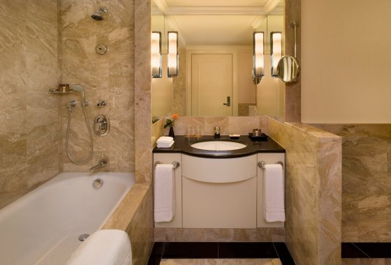 hotel ***** - Sheraton Warsaw Hotel ***** - Pokoje - zdjęcie 5
