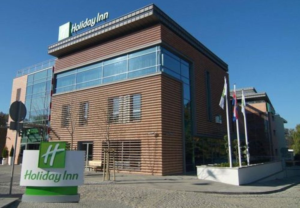 hotel **** - Holiday Inn