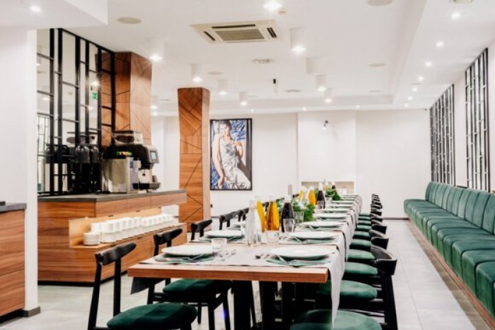Ascot Premium Hotel