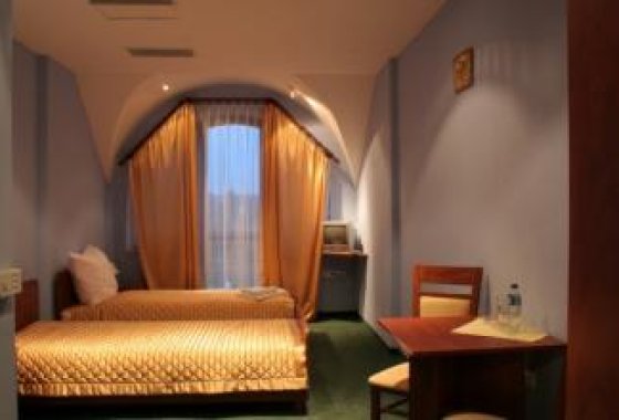 hotel *** - Hotel Tyniecki - Pokoje - zdjęcie 1