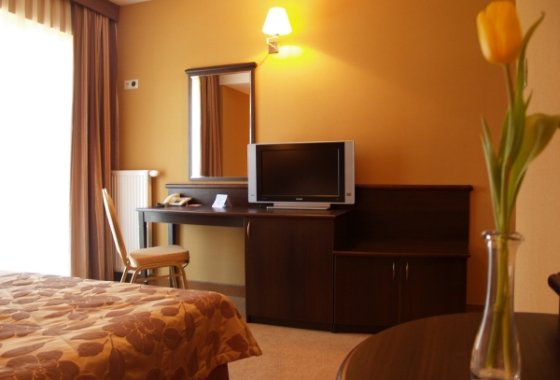 hotel **** - Hotel Warszawa SPA & Resort - Pokoje - zdjęcie 4