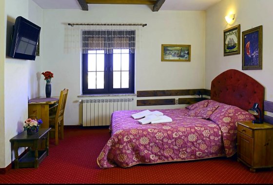 hotel - Hotel** Restauracja Jaś Wędrowniczek - Pokoje - zdjęcie 5
