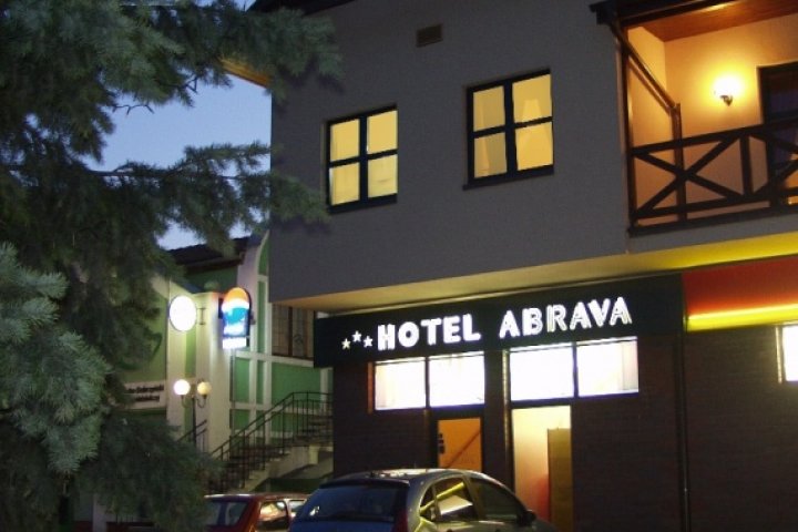 Hotel Abrava ***