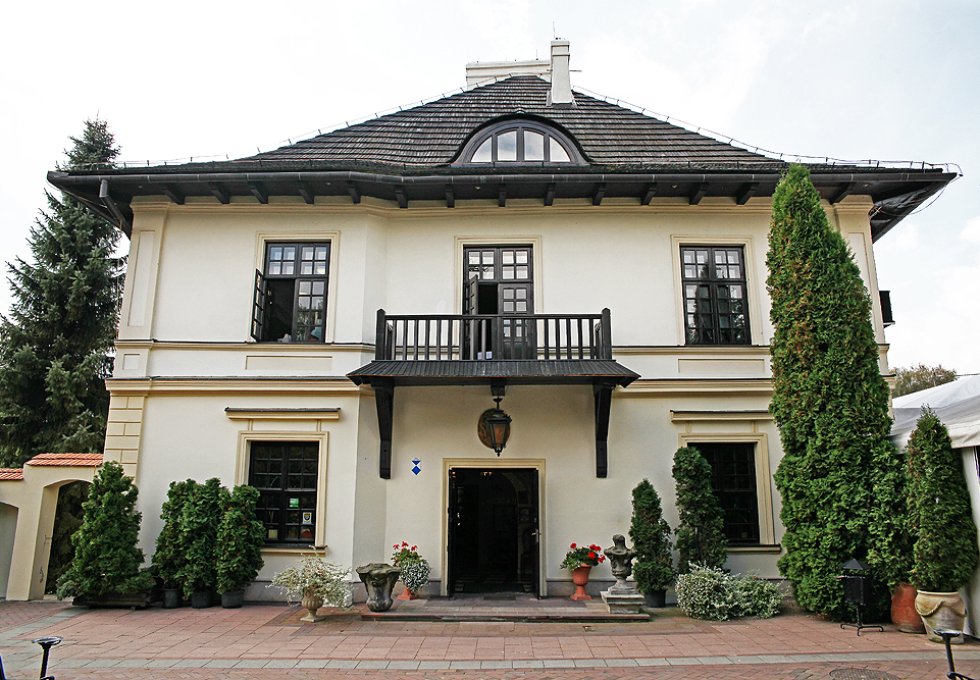 dworek - Dwór Anna