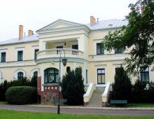Dwór w Skrzynkach