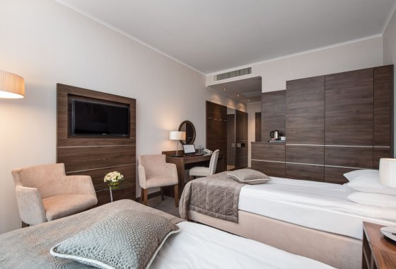 hotel *** - Hotel Różany Gaj *** - Pokoje - zdjęcie 5