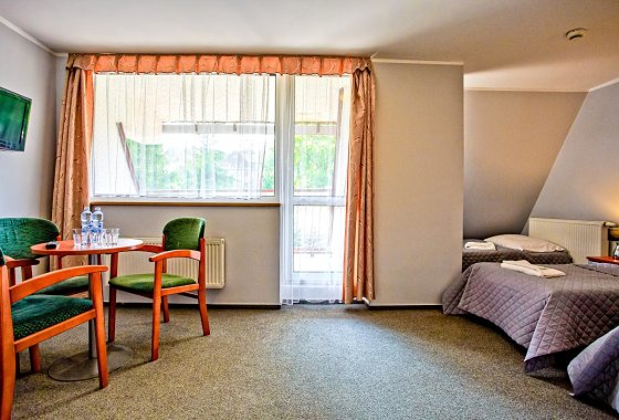 hotel - Hotel Karolinka - Pokoje - zdjęcie 3