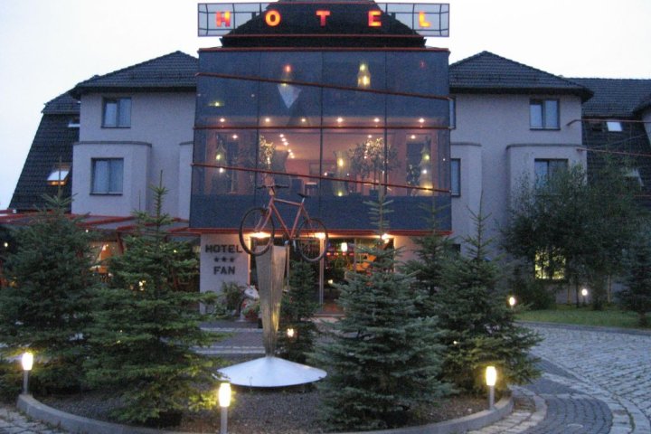 Hotel Fan ***
