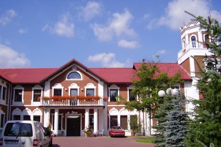 Hotel - Restauracja Zameczek
