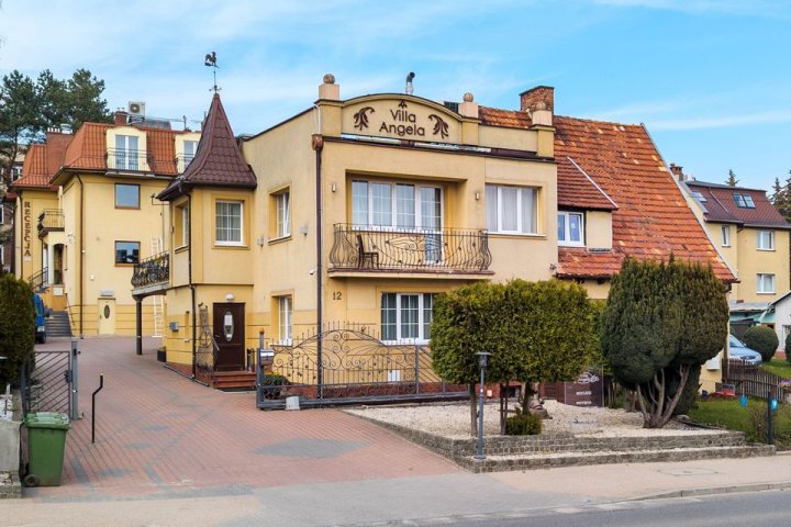 Villa Angela