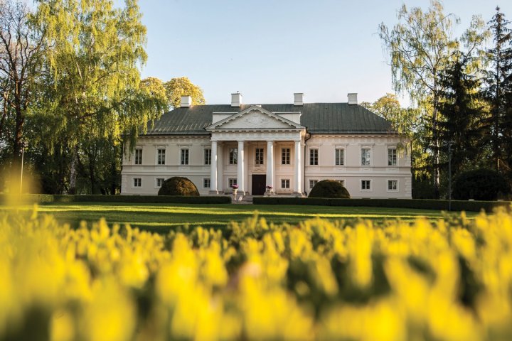 Pałac Mała Wieś