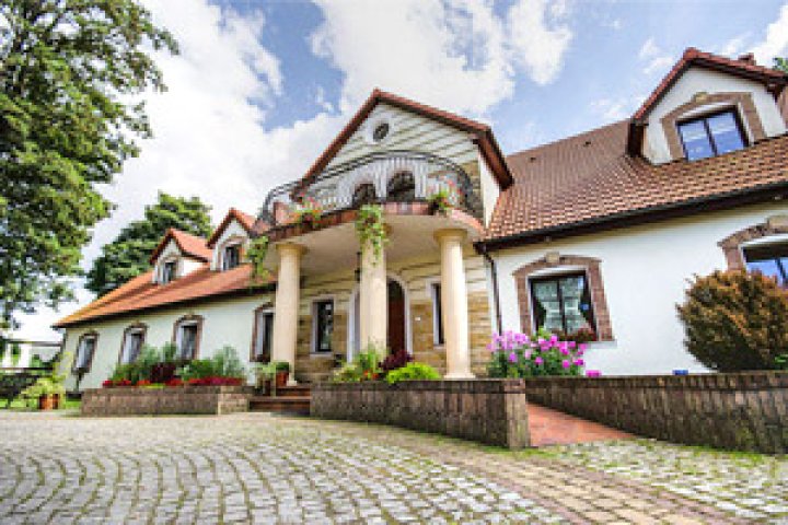 Dworek Skibno